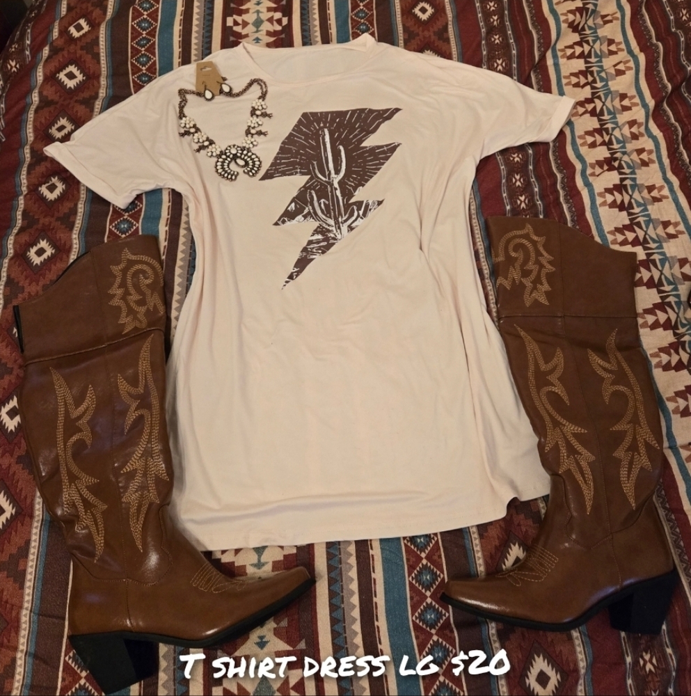 Graphic T-Shirt Dress